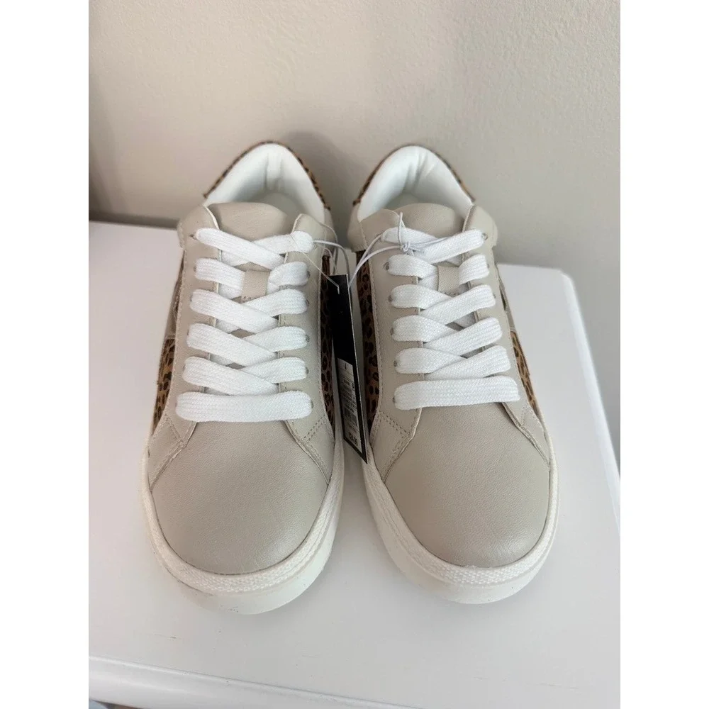 A New Day Sneakers Women 8 Beige Leopard Star Lace Up Fashion NWT